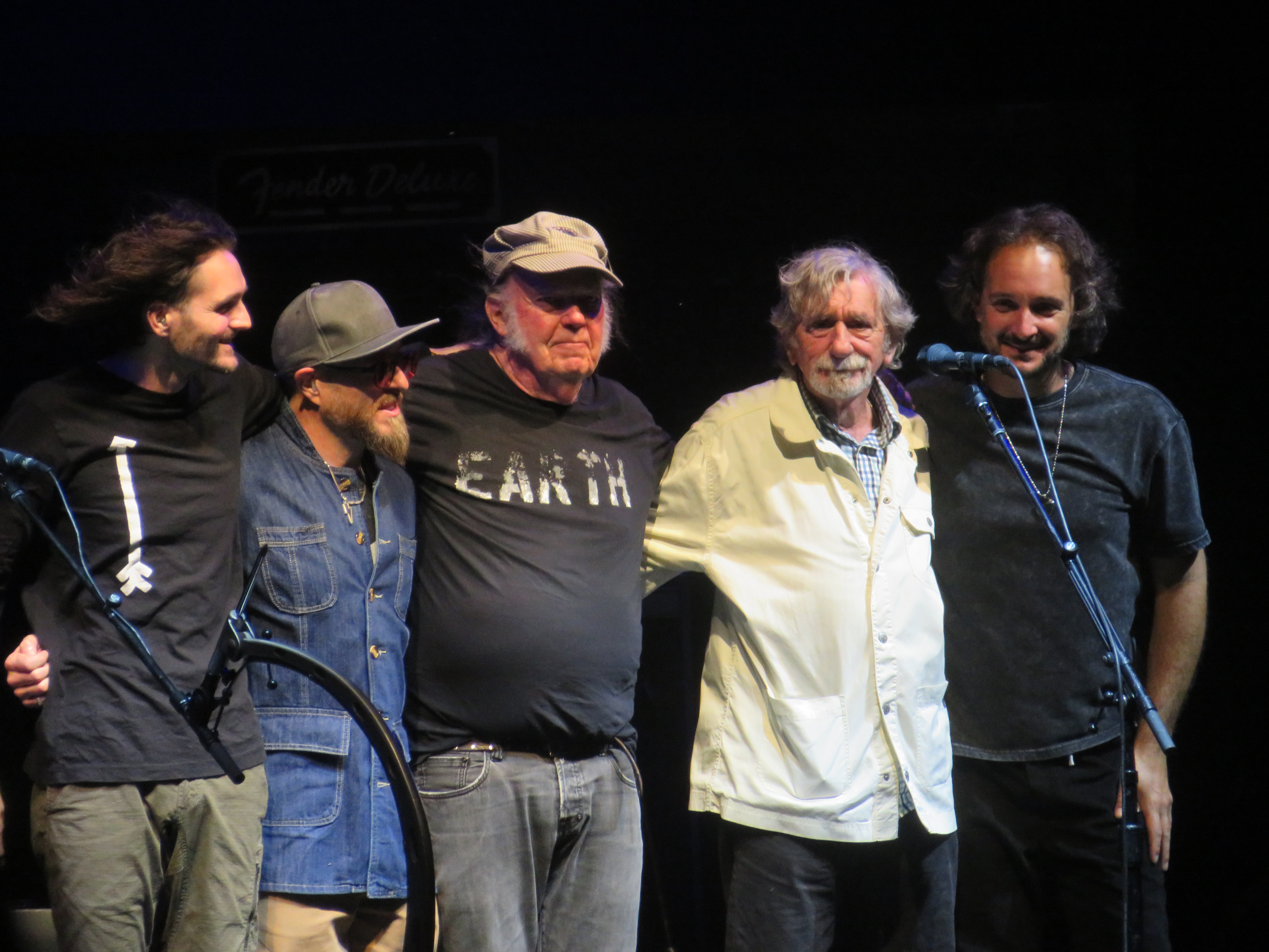 NeilYoungAndTheChromeHearts2025-08-17BeerStageTorontoCanada (18).JPG